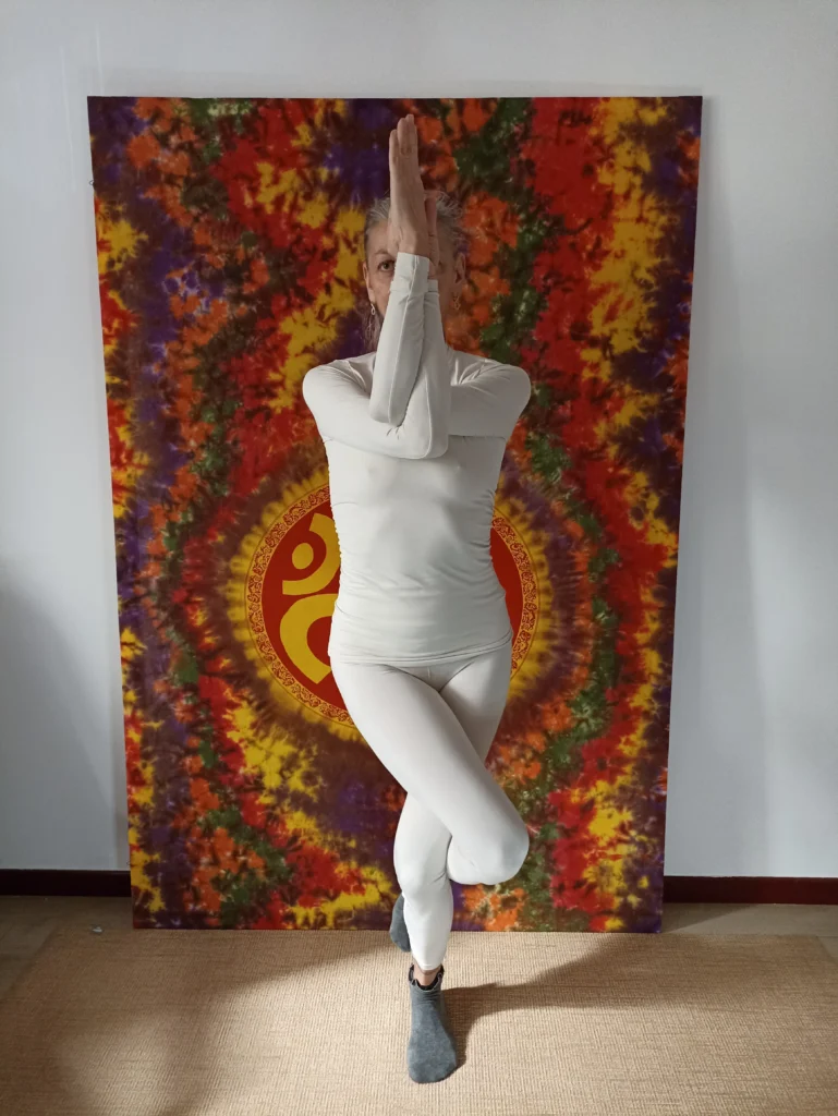f Studio Medico Quantico Dottoressa Stefania Doria Yogaterapia posizione yoga 03